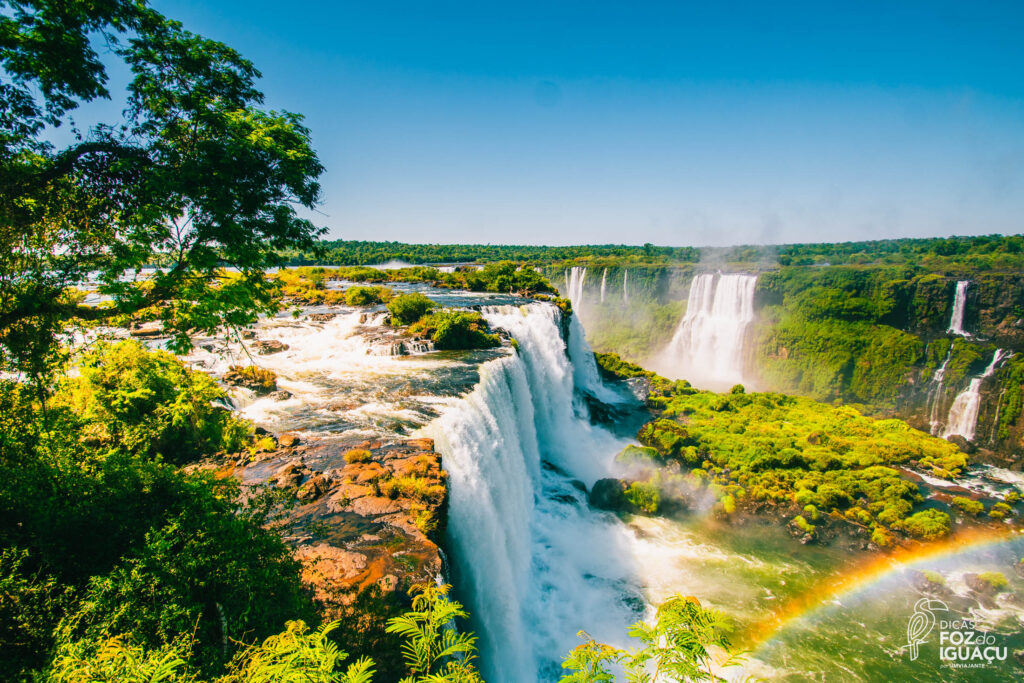 Diferença entre lado brasileiro e argentino das Cataratas do Iguaçu