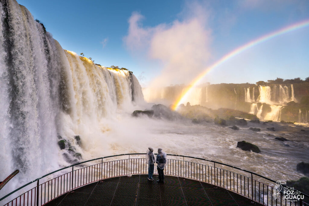 Como funciona o passeio para ver o nascer do sol nas Cataratas do Iguaçu